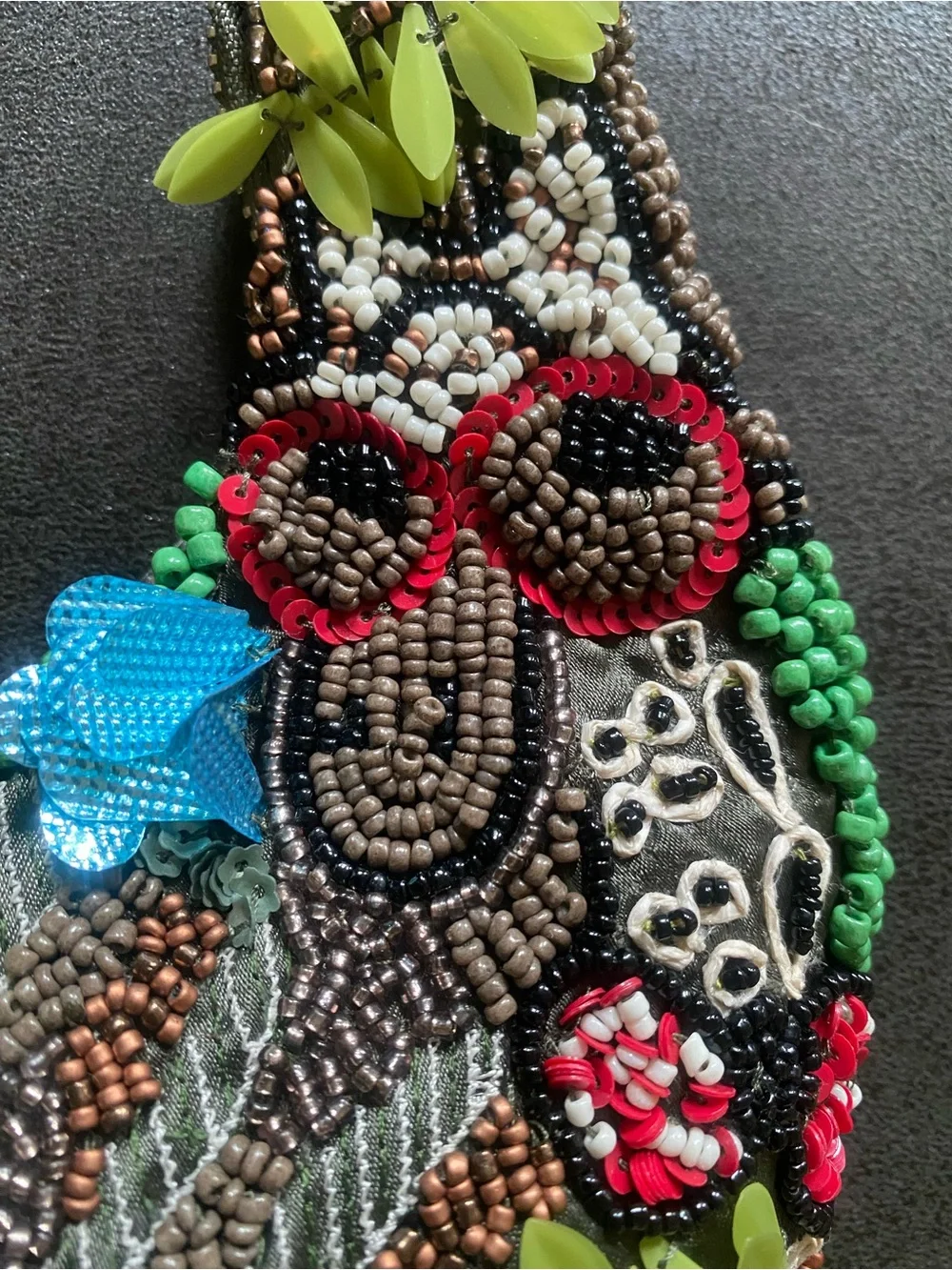 Hand-Beaded Floral Accent Shoulder Bag in Green